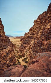 Beautiful valley with red rocks in Wadi Rum desert in Jordan Stockfoto