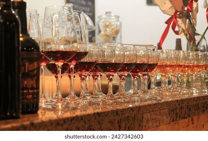 Bottles and glasses of wine. Tasting of sweet Bulgarian wines, Varna (Bulgaria) February 18, 2024 – Ảnh báo chí có sẵn