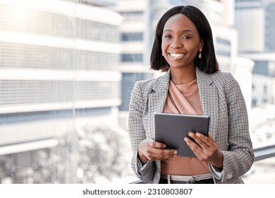 Black woman, business and tablet outdoor with a smile for communication, networking and research. Portrait of a female entrepreneur in city with tech and network connection for social media app space: stockfoto