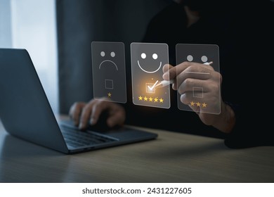 Business Quality Achievement and Excellence Concept. Businessman showcases a glowing five-star rating and award badge, symbolizing high quality and excellence in business. Stockfoto