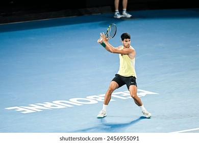 Carlos Alcaraz lors de l'Open d'Australie 2024 Grand Chelem tournoi de tennis le 24 janvier 2024 à Melbourne Park à Melbourne, Australie. : photo de stock éditoriale