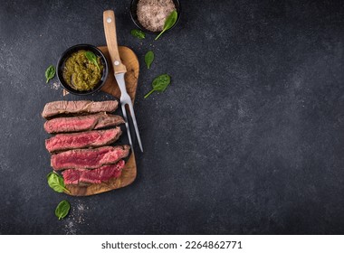 Different degrees of steak roasting Arkistovalokuva