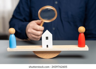 Dispute about the right to real estate. Court decision in property matters. Determine ownership. real estate law. Conflict upon entering into inheritance. Divorce proceedings and division Arkistovalokuva