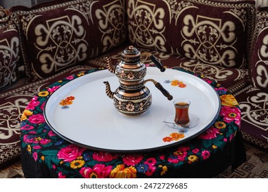 Eastern Anatolia Concept Turkish Tea Service Photo, Agri Turkiye (Turkey) Arkistovalokuva