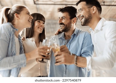 Group of happy business people toasting with wine at office party స్టాక్ ఫోటో