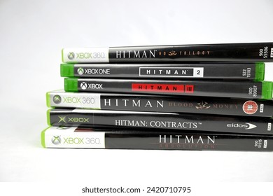 Hitman video game series stacked pile – Wales, UK  –  31 January 2024: redactionele stockfoto