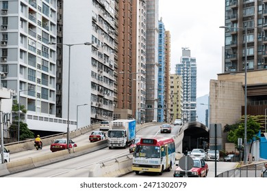 Hong Kong 23 June 2023: Hong Kong city life and traffic in Hung Hom district Foto stock editoriale