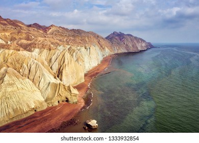 Hormuz Island in the Hormuz straight, south Iran taken in January 2019 Foto stock