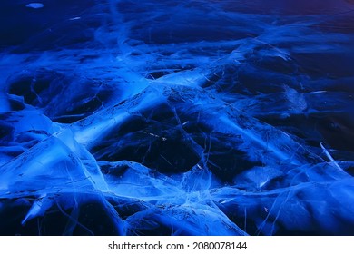 ice texture cracks baikal, abstract background winter ice transparent blue Stockfoto