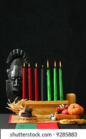Kwanzaa Display with small corn and vegetables: stockfoto