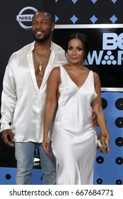 LOS ANGELES - JUN 25:  Tank, Zena Foster at the BET Awards 2017 at the Microsoft Theater on June 25, 2017 in Los Angeles, CA: redactionele stockfoto