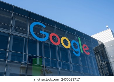 Mountain View, CA, USA - May 1, 2022: Google sign is seen at Googleplex, the corporate headquarters complex of Google and its parent company, Alphabet, Inc., in Mountain View, California. Adlı Haber Amaçlı Stok Fotoğraf