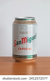 Pruszcz Gdanski, Poland - September 27, 2023: Can of San Miguel especial beer.: dziennikarskie zdjęcie stockowe