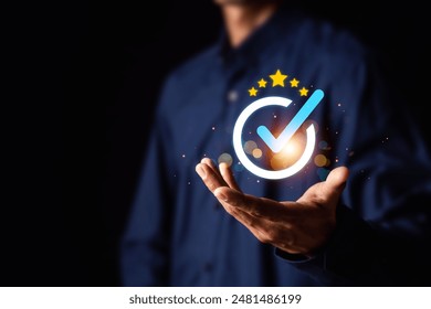 Quality assurance concept. Businessman touching Quality assurance icon on digital screen for ISO certification and standardization.: stockfoto