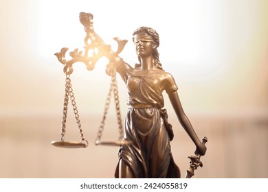 Statue of Justice symbol, image of law understanding of law: stockfoto