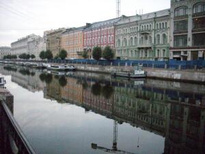 Что можно посмотреть в Санкт-Петербурге ранним утром?