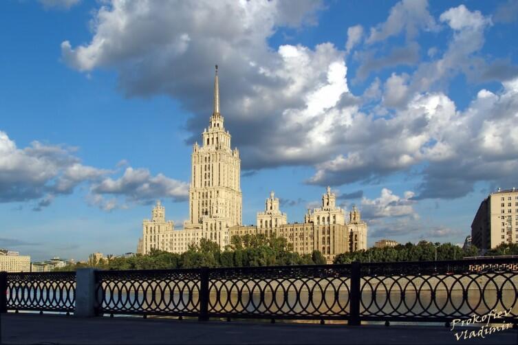 Сталинская высотка (гостиница «Украина»), Москва