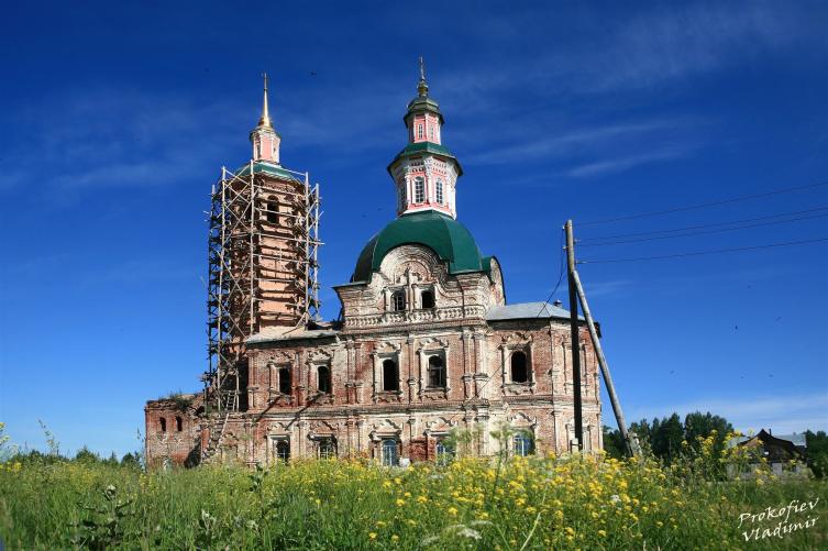 Спасская церковь, с. Вяз, Кировская область (снято пару лет назад)