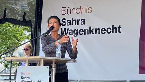 Sahra Wagenknecht spricht am Alten Messplatz in Mannheim