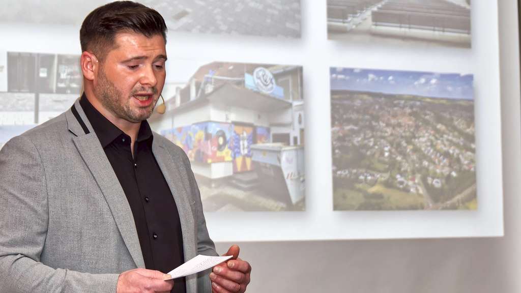 Bürgermeisterwahl in Korbach: Kandidat Gregor Mainusch stellt sich im Bürgerhaus vor