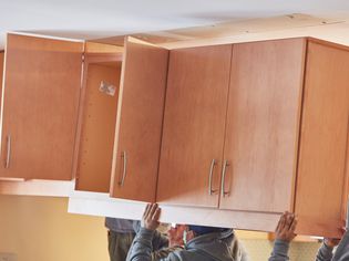 How to remove kitchen cabinets
