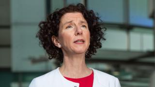 Anneliese Dodds, Labour’s shadow women and equalities secretary, said, “we want to see the process for gender recognition modernised while protecting single-sex spaces for biological women”