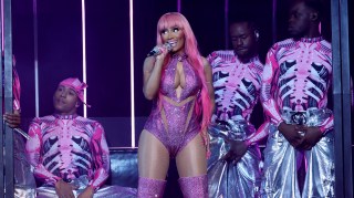 Nicki Minaj wore eight looks during her show in Birmingham