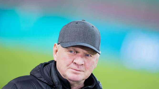 Effenberg sieht in Kompany als Bayern-Trainer kein Risiko