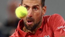 Hasil French Open: Djokovic Melaju ke Babak Kedua