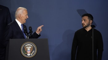Bidenův kardinální přešlap na summitu NATO: Zelenského představil jako Putina