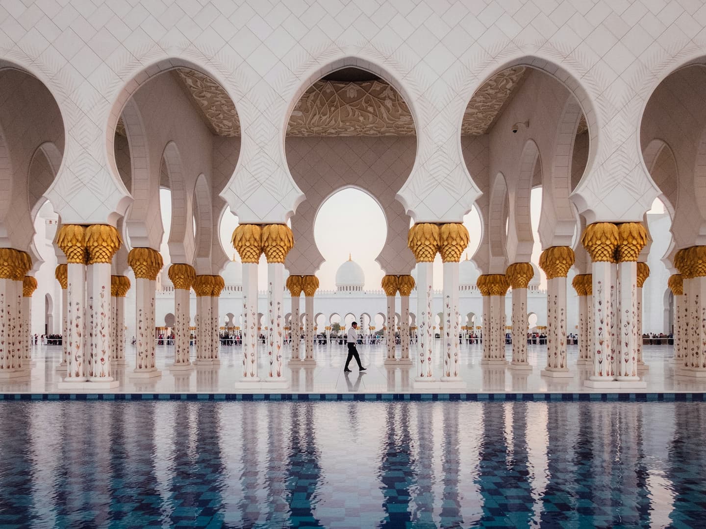 Большая мечеть Шейха Зайеда, Дубай