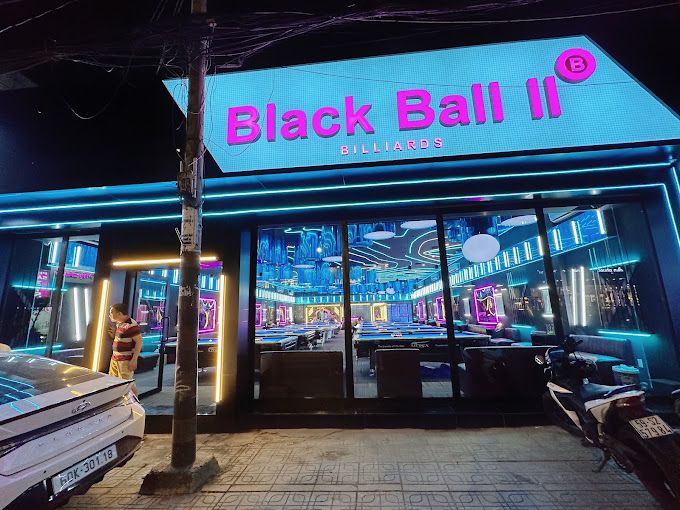 Câu lạc bộ bida Black Ball 2