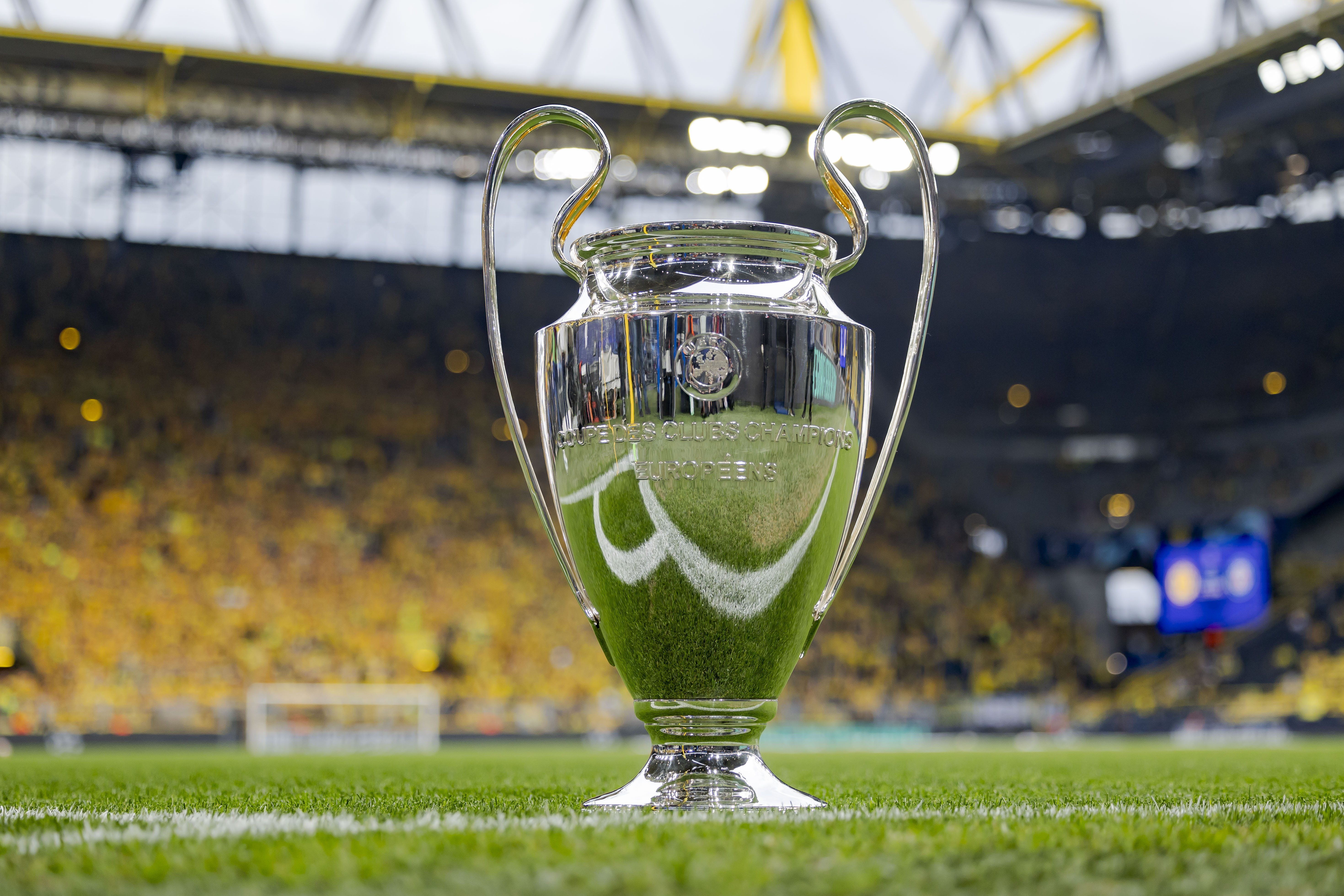 Borussia Dortmund v Paris Saint Germain - UEFA Champions League