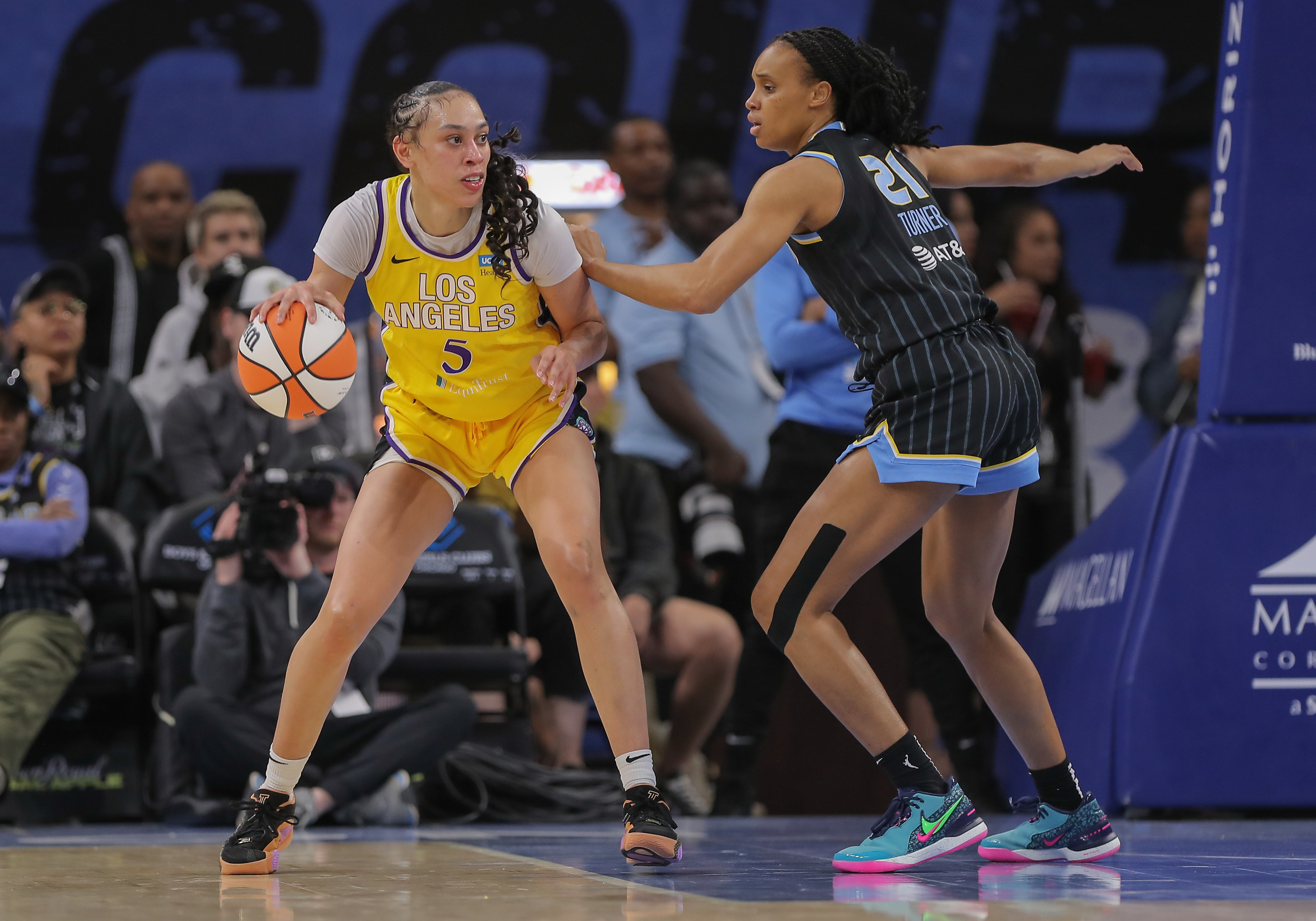 WNBA: MAY 30 Los Angeles Sparks at Chicago Sky