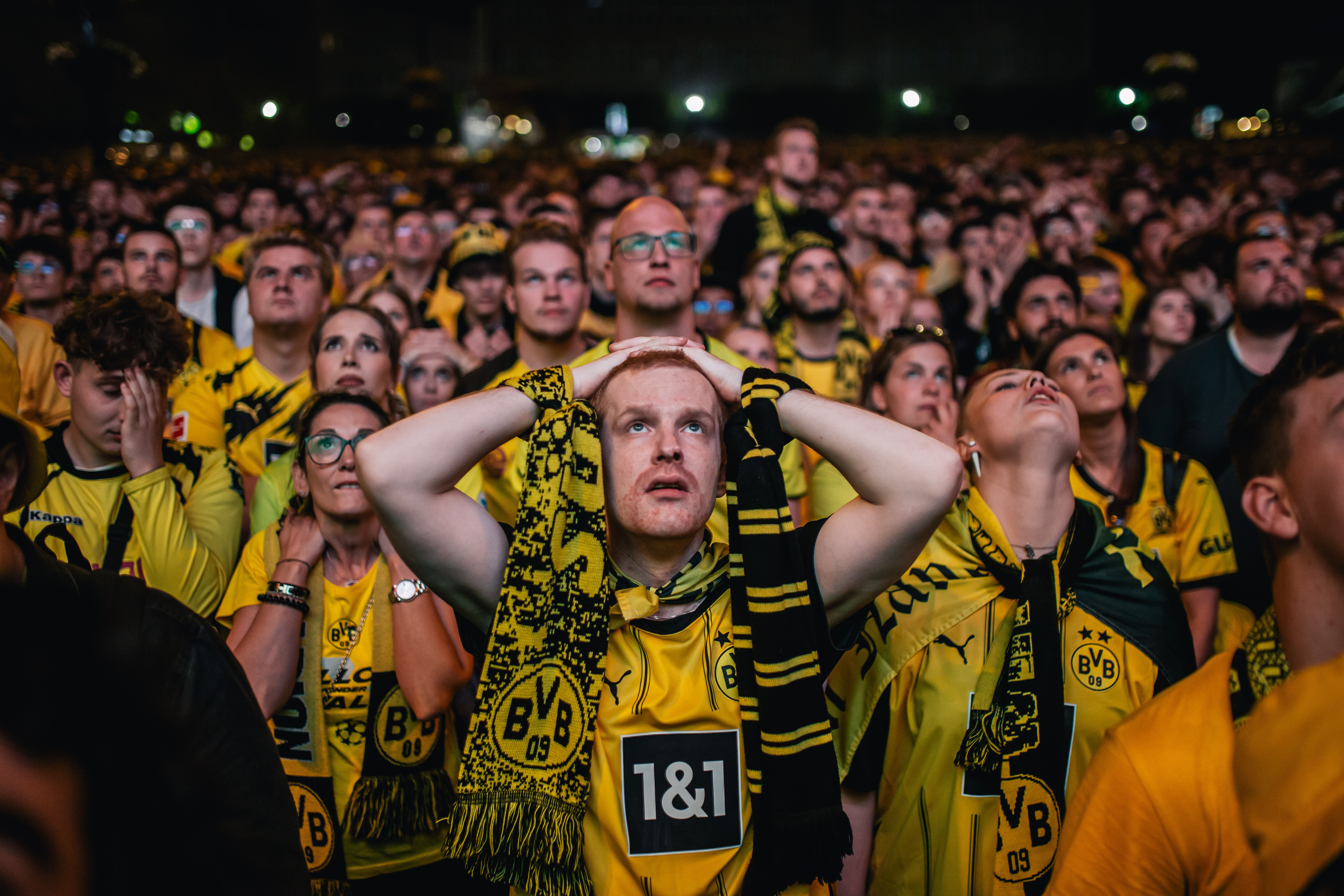 UEFA Champions League Final match live broadcast in Dortmund