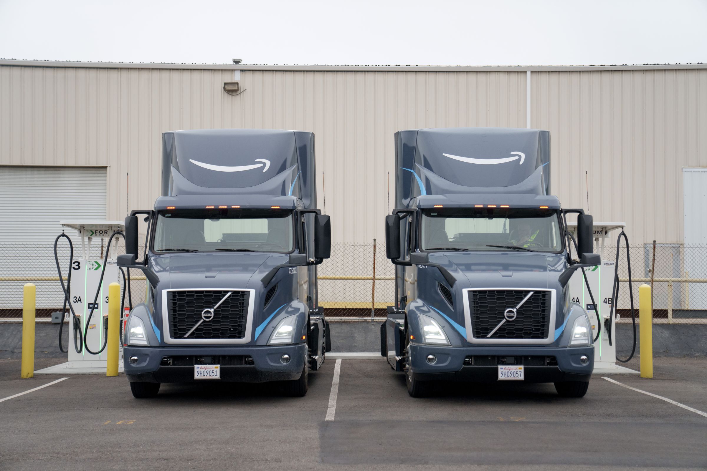 Amazon electric trucks by Volvo
