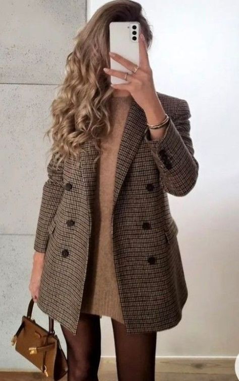 Business Casual Outfits, Stockholm Fashion Week, Look Blazer, Look Boho, Romantic Outfit, Outfits Invierno, Mode Inspiration, Fall Winter Outfits, Work Fashion