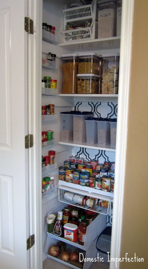 Domestic Imperfection: The Less Mess Project: Pantry Reveal! College Organisation, Organize Life, Small Pantry Organization, Pantry Makeover, College Organization, Pantry Closet, Small Pantry, Drawer Dividers, Pantry Design