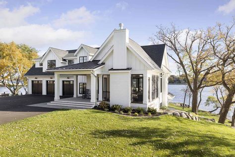 Gorgeous farmhouse style on Lake Minnetonka with nautical accents Restoration House, Lake Houses Exterior, Lake Minnetonka, Gorgeous Farmhouse, Haus Am See, Plans Architecture, Lake House Plans, Industrial Farmhouse, Farmhouse Exterior