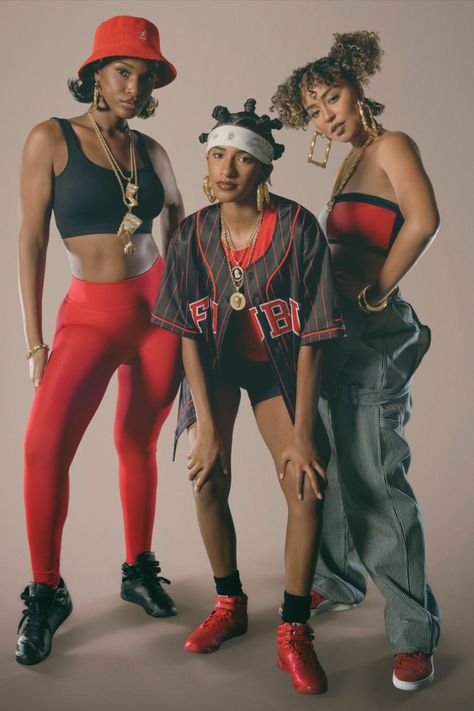 Golden era Classics 🔥 Inspired by the culture of 90s Hip Hop style 🎤🔊 Shop the Sister Love x Majesty curated collection celebrating 50 Years of Hip Hop. 🙌🏾 90s Hip Hop Women Outfit, Harlem 90s Fashion, 90s Hip Hop Dancer Aesthetic, Hip Hop Fashion Style, Black 90s Fashion Hip Hop, Black In The 90s, Black Hip Hop Outfit, Black 90s Fashion Women, 90s Womens Fashion Hip Hop Street Styles
