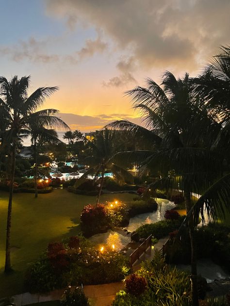 kauai hawaii koaloa Landing resort sunset poipu ocean view travel insta pic Bonito, Resort Vibes Aesthetic, Beach At Sunset Aesthetic, Tropical Life Aesthetic, Summer In Hawaii Aesthetic, Hawaii Vision Board, Fun Life Aesthetic, Kauai Aesthetic, Hawaii Astethic