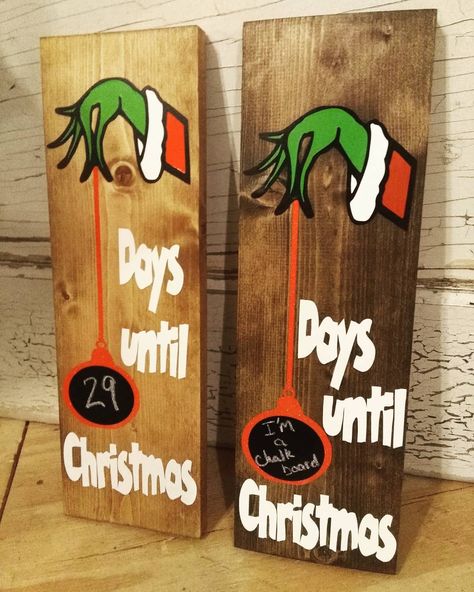 Natal, Dr Seuss Christmas, Christmas Chalk, Grinch Crafts, Rustic Christmas Decor, Grinch Christmas Decorations, Christmas Crafts To Sell, Countdown To Christmas, Christmas Signs Wood