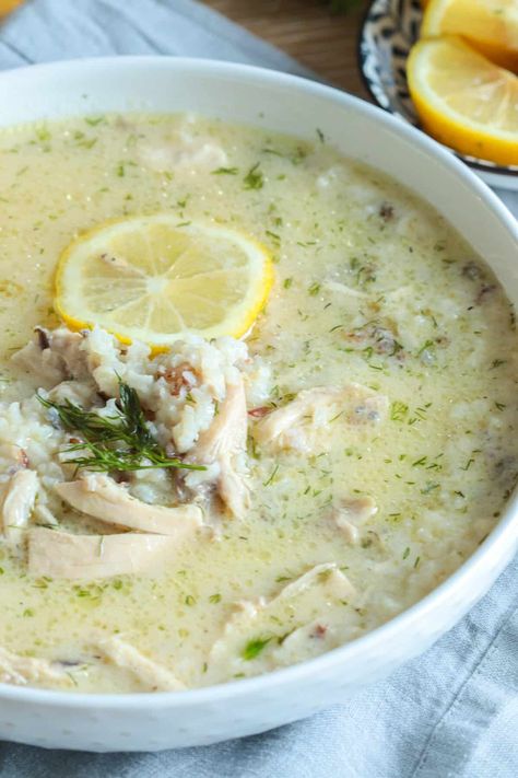 This avgolemono soup recipe is the BEST Greek soup. It's hearty, rich, velvety, and rich in flavor. Avogolemo Soup, Avogolemo Soup Recipe Greek, Avogolemo Soup Recipe, Greek Soup, Avgolemono Soup, Greek Lemon Chicken Soup, Lemon Soup, Lemon Chicken Soup, Greek Lemon Chicken