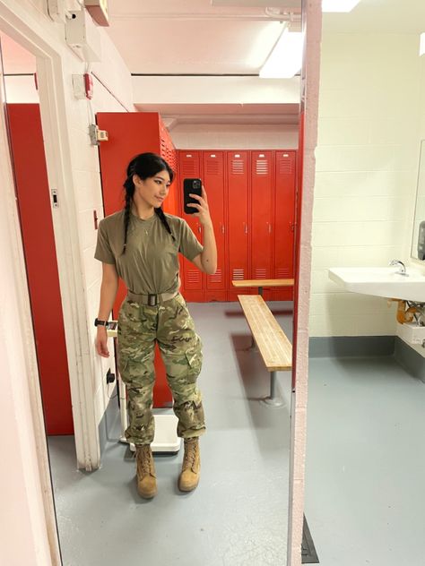Swag, Army Pants, Air Force Uniforms, Army Pants Outfit, Air Force Women, Military Pants, Tactical Clothing, Army Costume, Army Uniform