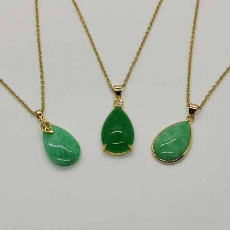 Excited to share the latest addition to my #etsy shop: Genuine Green/Two Tone/White/Green Tear Drop Jade Pendant Necklace - 18 Inches Gold Chain https://etsy.me/2ZFhKqg #jade #unisexadults #greenjade #jadenecklace #jadependant #jadejewelry #teardropjade #jadestone #jad Jade Stone Jewelry Gold Necklaces, Jade Jewelry Design, Jade Necklace Pendant, Jade Pendant Necklace, Green Stone Necklace, Bridal Jewellery Design, Jade Necklace, Classy Jewelry, Jade Jewelry