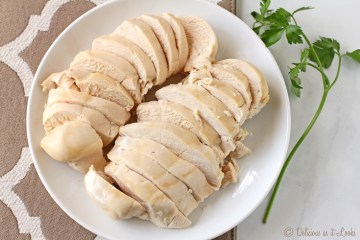 Low-FODMAP Poached Chicken