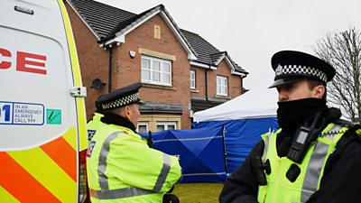 Police outside Peter Murrell and Nicola Sturgeon's house in April 2023