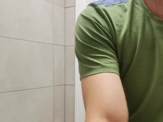 Seks studio: Domácí masturbace v koupelně