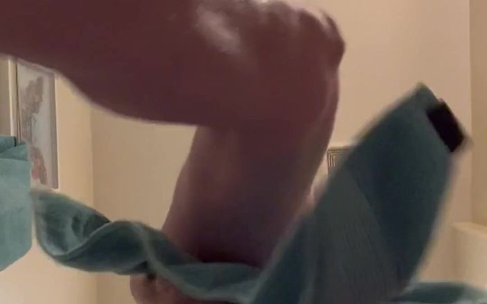 Hunter Texican: POV Drying off After My Shower