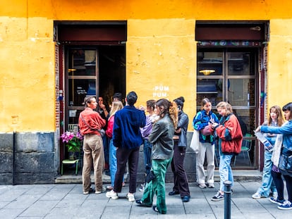 Un local brunch para turistas en la calle Tribulete, en el barrio madrileño de Lavapies
